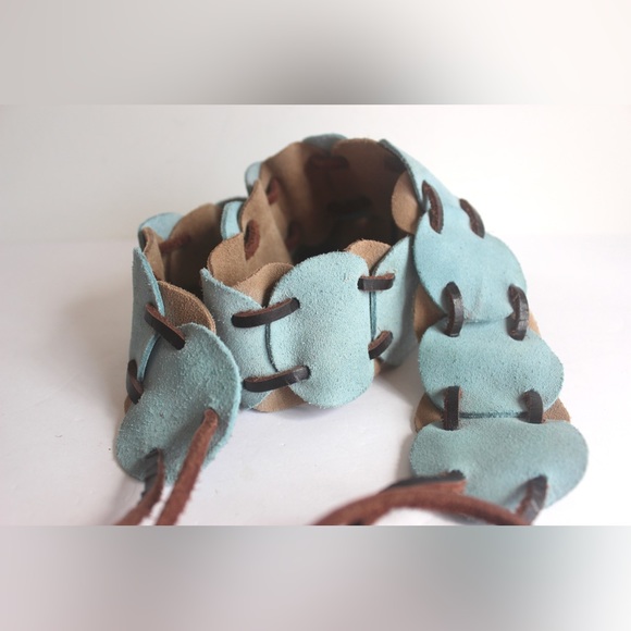 Vintage Wide Tan and Blue Suede Leather Tie Belt with Long Fringe Reversible S M - Picture 8 of 9